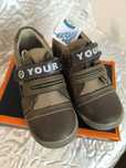 Buty sportowe typu adidasy nowe marki Badoxx rozmiar 27