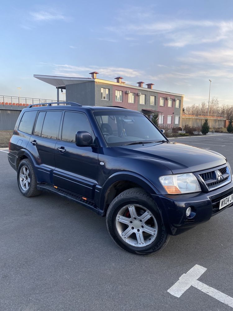 Продам Mitsubishi Pagero Wagon 3