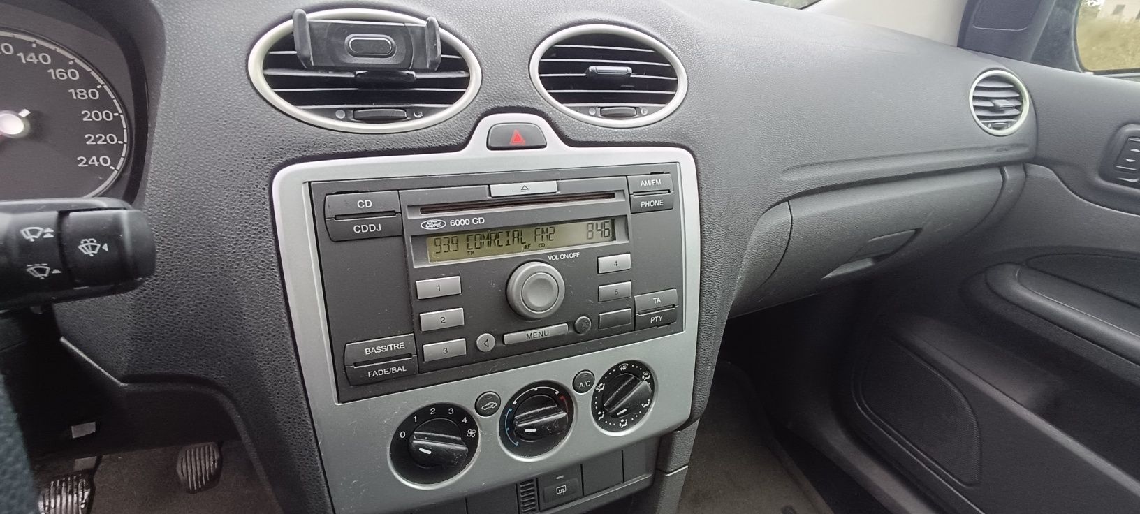 Ford Focus 1.6 TDCI 90cv 
367.340 km
Próxima revisão: 373.