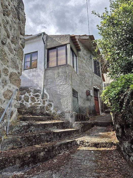 Moradia T1 para venda