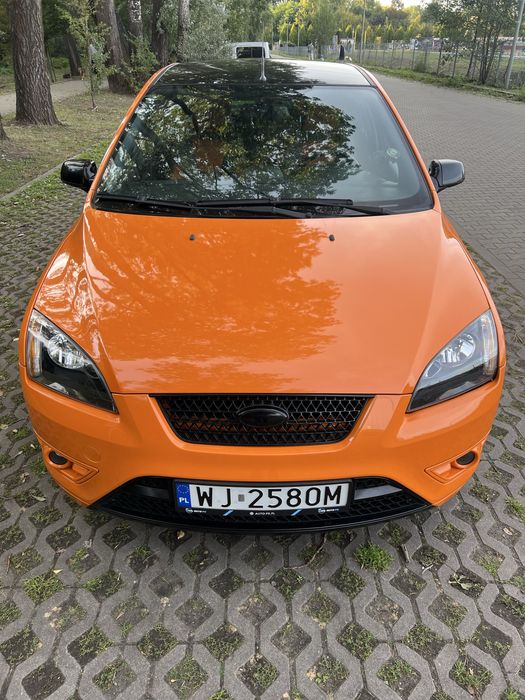 Ford Focus mk2 ST 270km