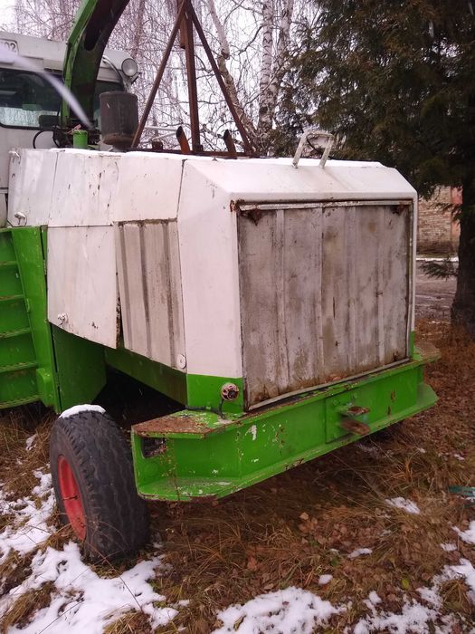 Силосний комбайн Claas Jaguar 640 (1997) + навісне