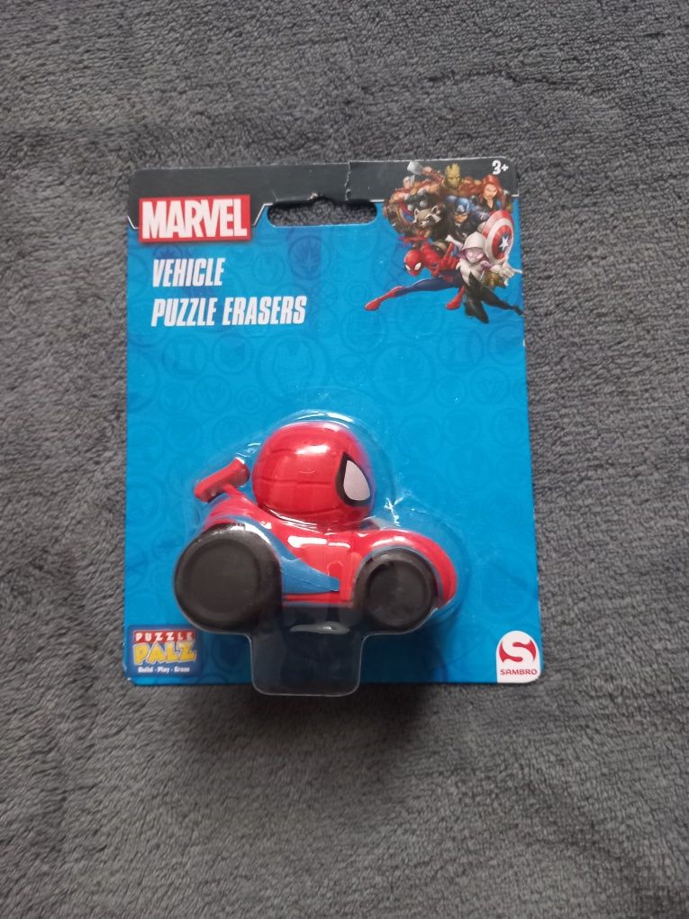 Sambro Puzzle 3D Marvel Avengers Gumowa figurka z pojazdem