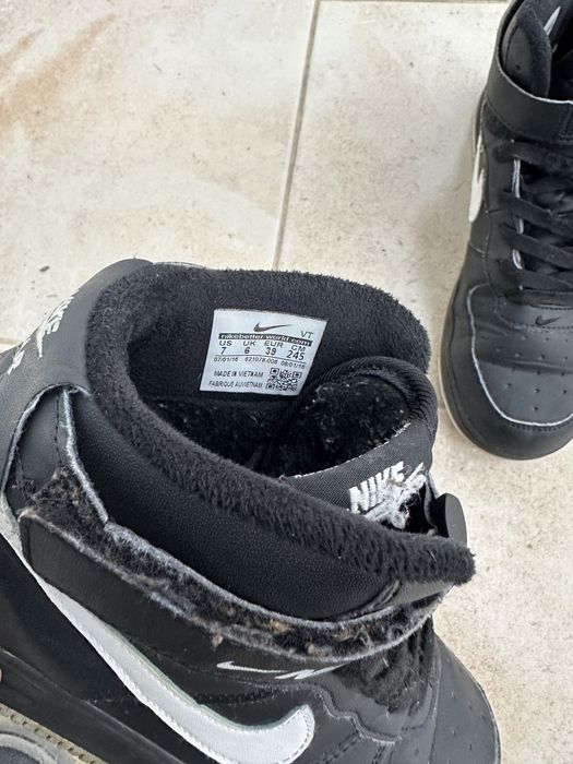 Кросівки зимові дитячі Nike 39 розмір