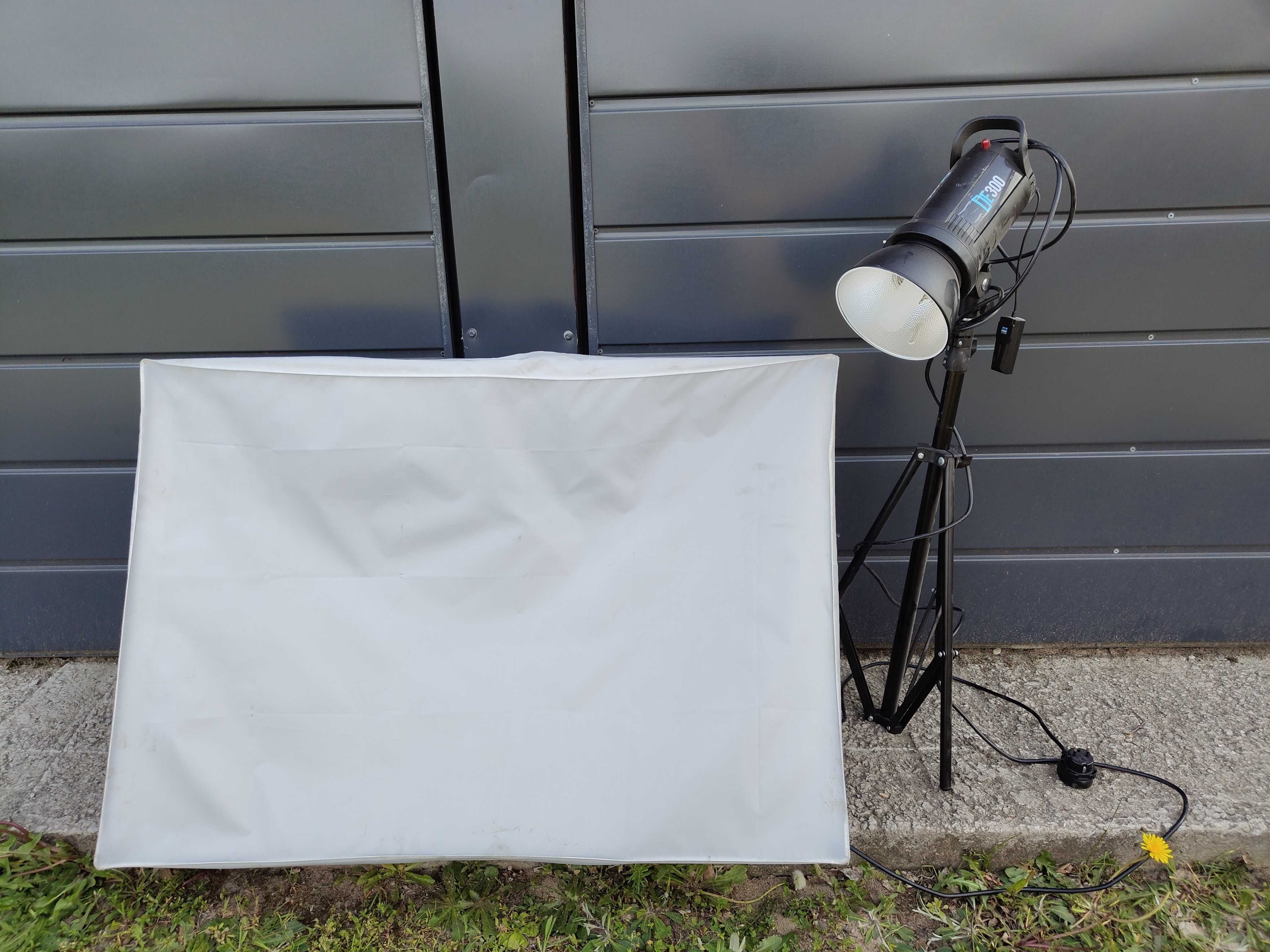 Lampa fotograficzna DE 300 komplet