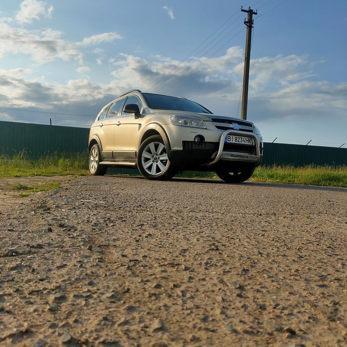 Chevrolet Captiva 2.0 4x4 , 7 місць