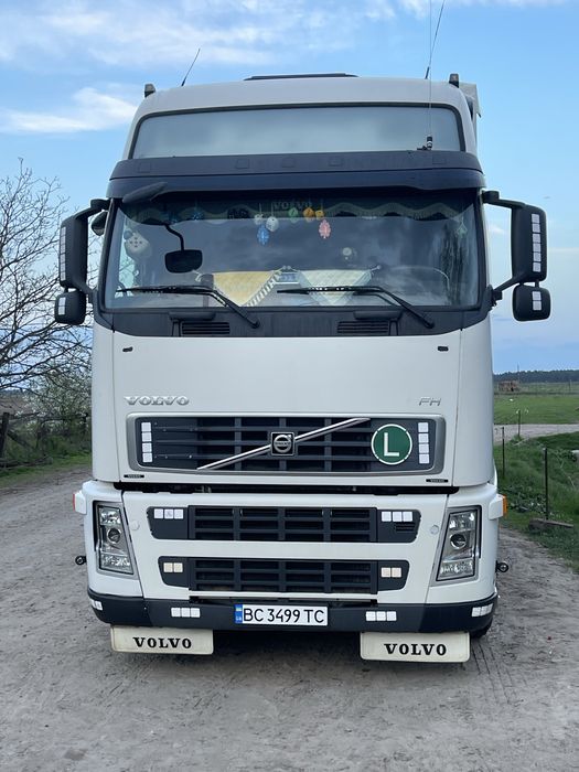 Продам тягач вольво євро 5