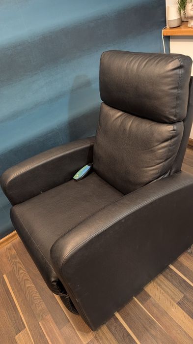 Fotel masujący rozkładany