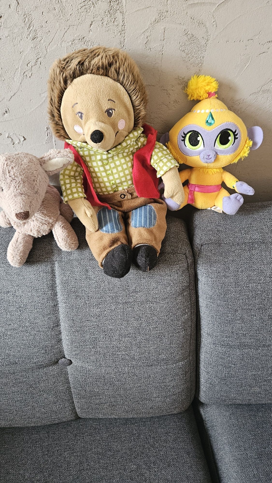 Zestaw maskotek jeżyk, jelonek i Tala małpka z Shimmer i shine