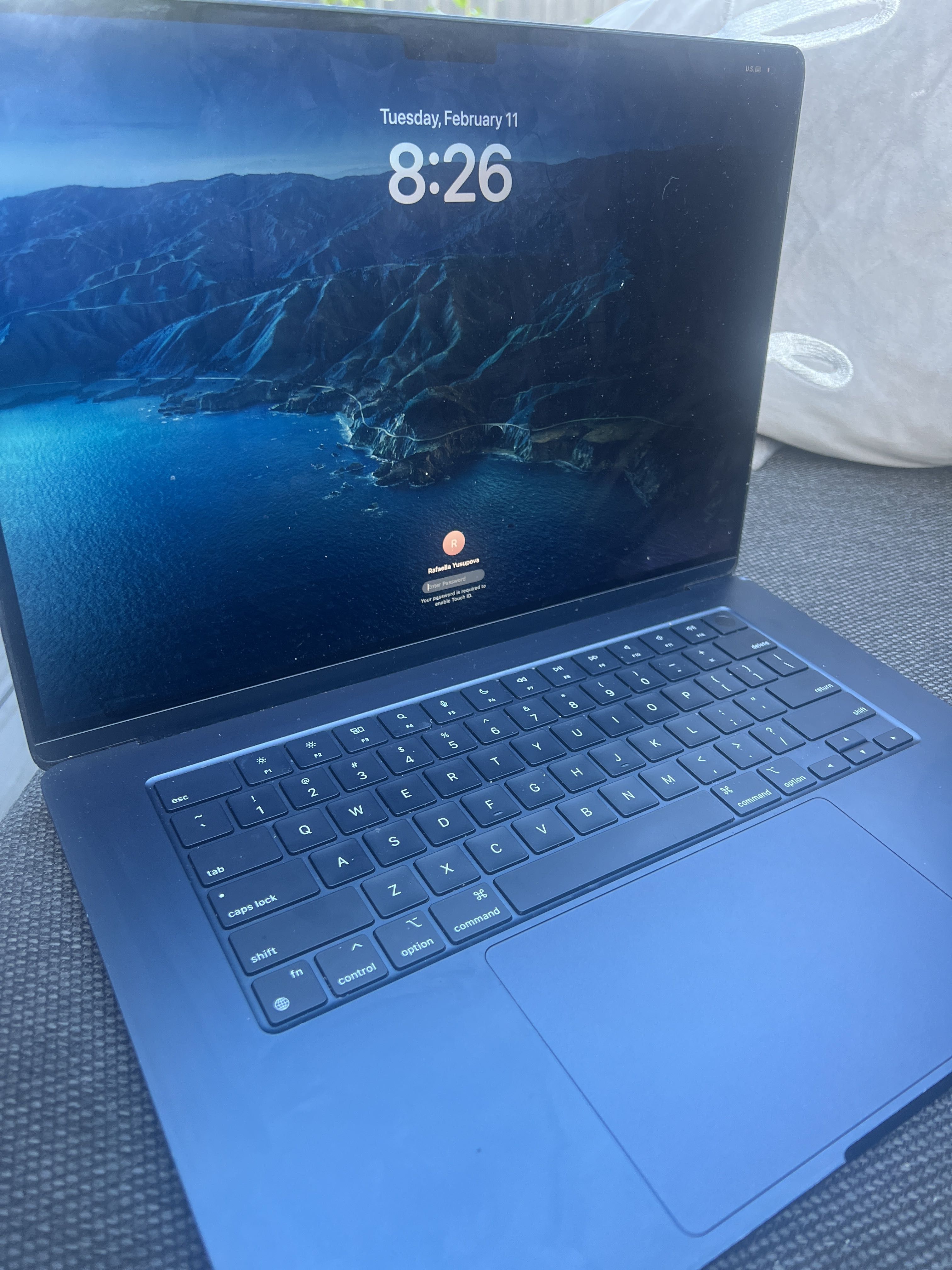 Apple MacBook Air 15-calowy z chipem M2 (2023)