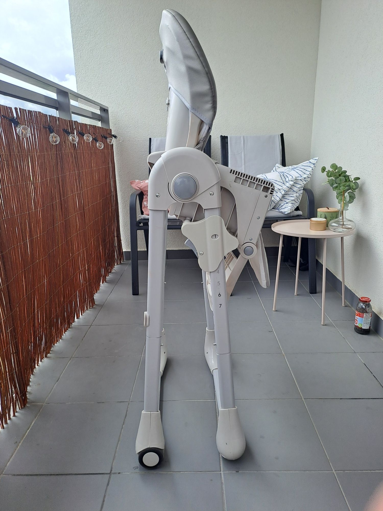 Krzesełko do karmienia kinderkraft