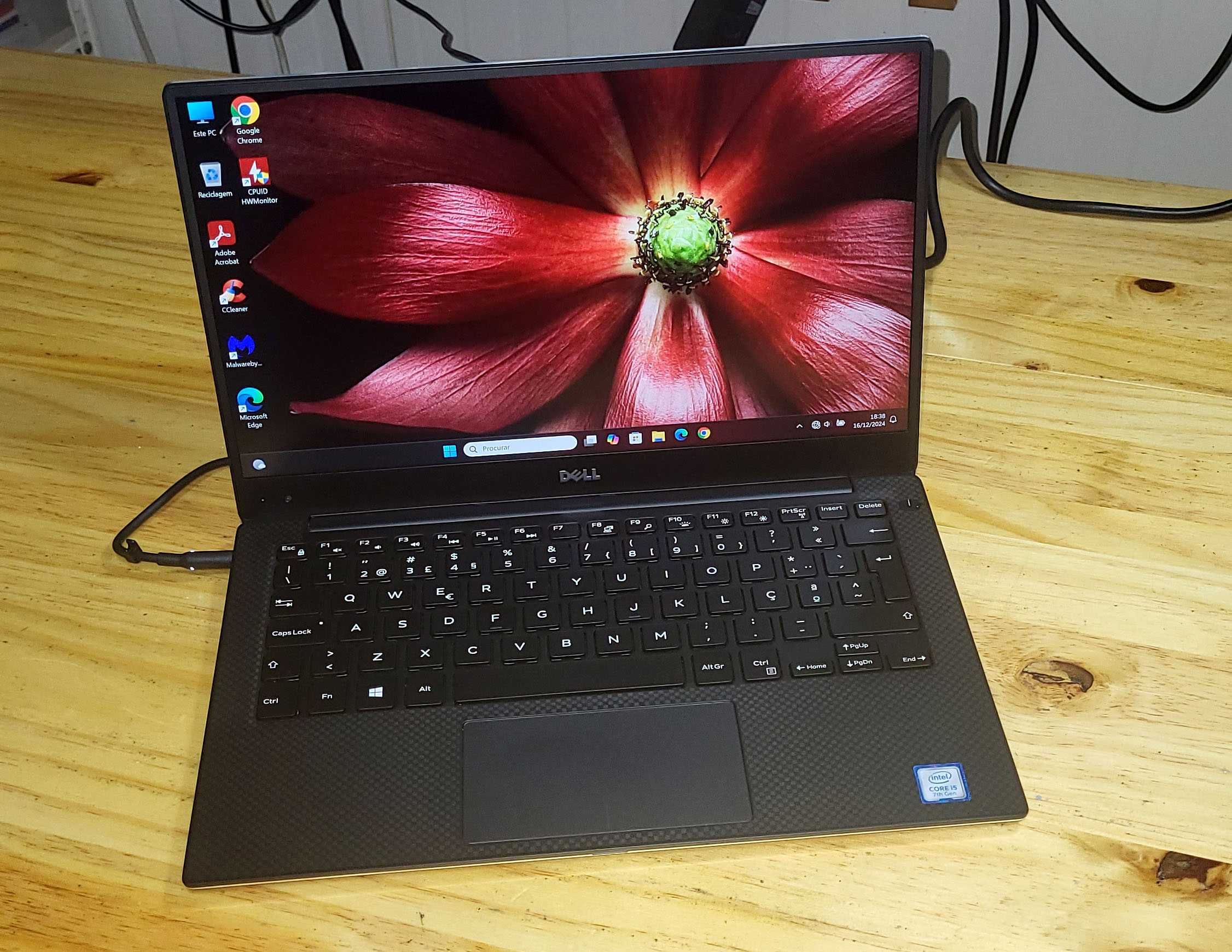 Dell XPS Carbono Bonito 1.2Kg - i5 3.10Ghz - 8GB Ram - IPS - Nvme256GB