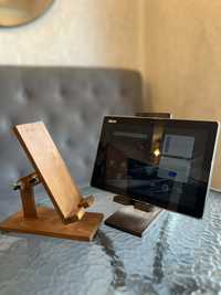 DIY Підставка для телефону, планшету з дерева.