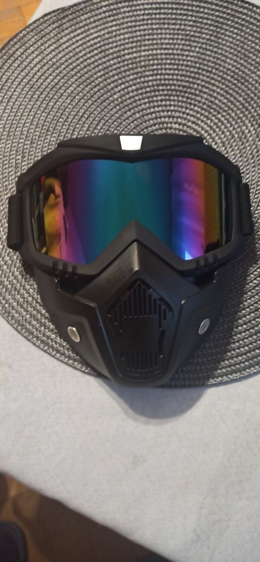 Maska wiatroszczelna  na rower, motor, narty czy snowboard