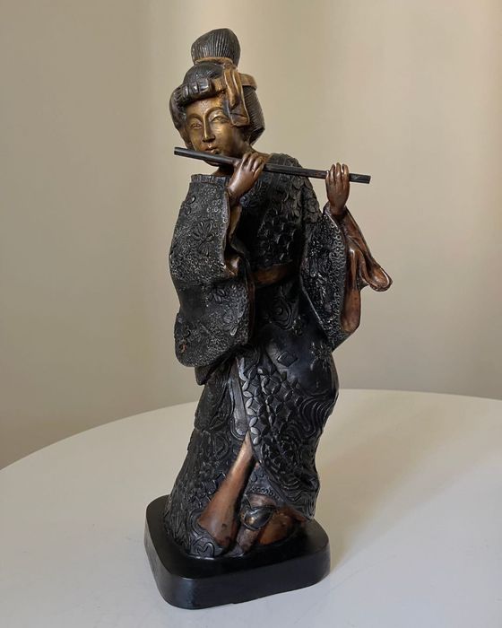 Geisha 43cm Polichromowany Brąz Vintage Rzeźba