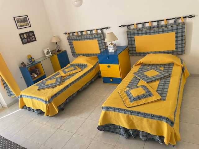 2 Camas Individuais