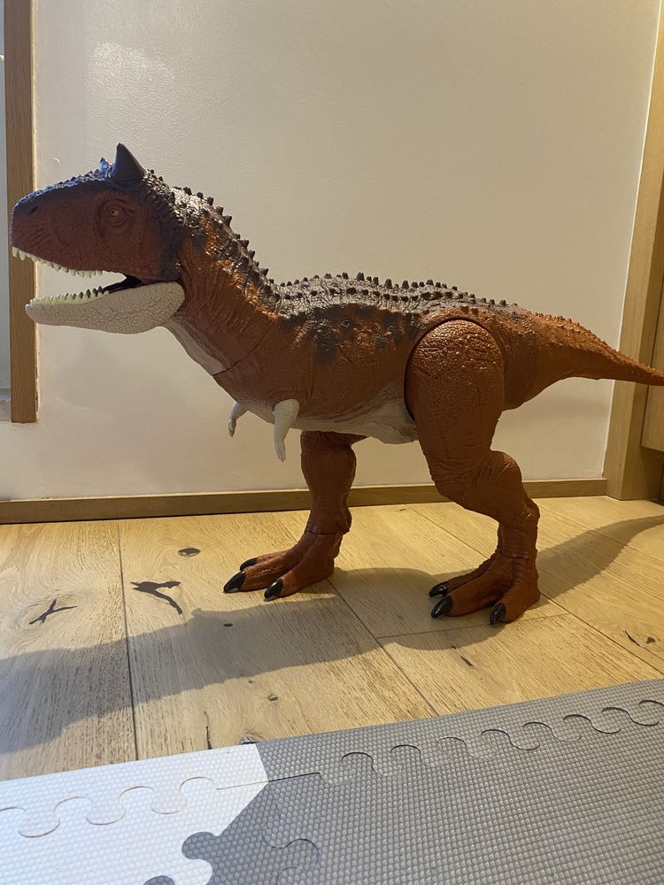 Dinaussauro Gigante Mattel Jurassic World Carnotaurus