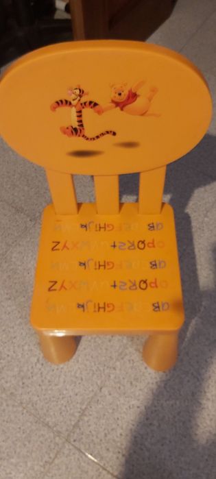 Cadeira de criança,