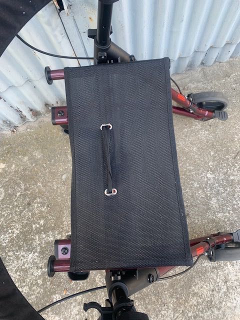 Chodzik balkonik składany czterokołowy podpórka DRIVE 130 kg BORDO