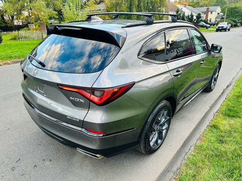 2022 Acura MDX A-spec