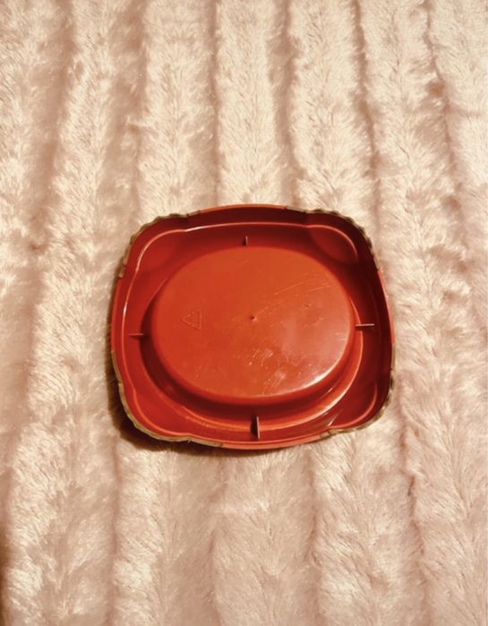 Miska czerwona antypoślizgowa dla kota psa