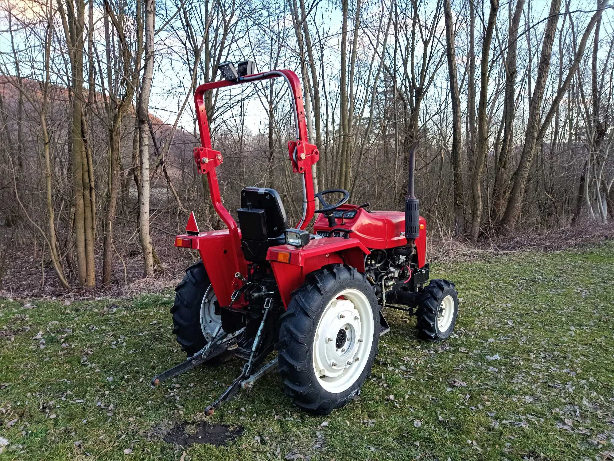 Ogród JINMA 204 4x4 20KM Jak Nowy 330MTH (kubota iseki yanmar)