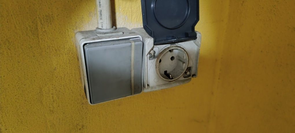 Garagem fechada Centro Trofa - Investimento