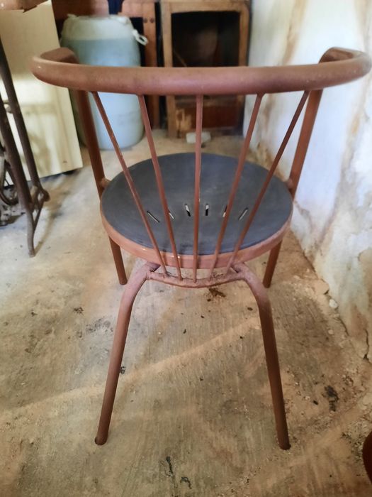 Cadeiras de metal - Usadas