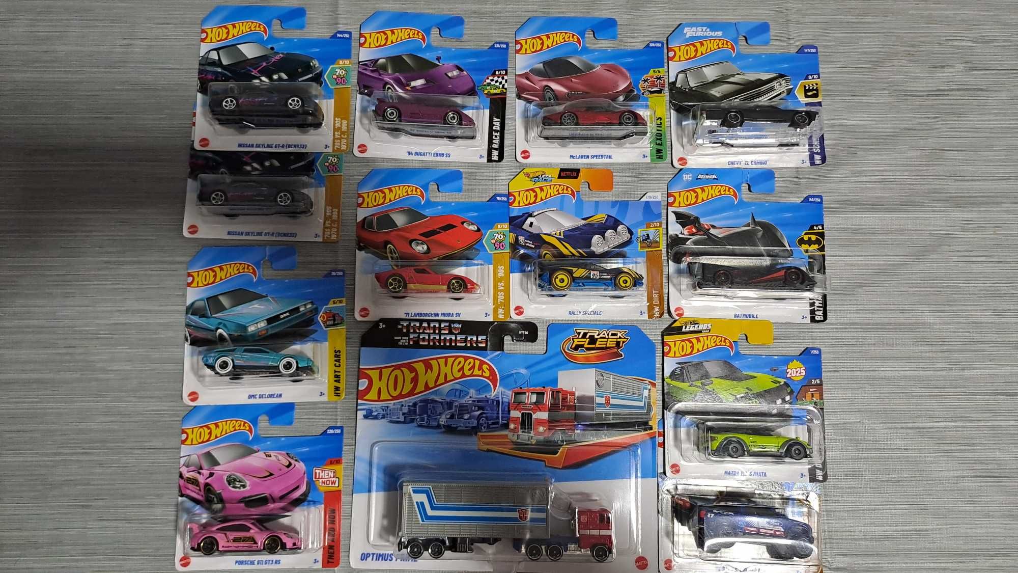 Hot wheels Vários
