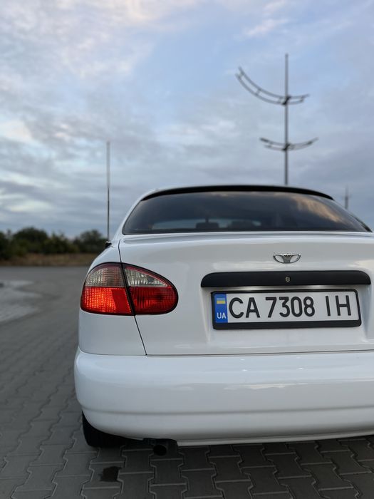 В продажі LANOS 1.5 KOREA