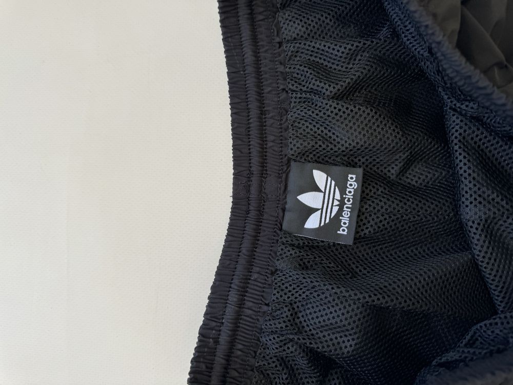 шорты Balenciaga X Adidas Naylon shorts нейлон Vetements Rick owens