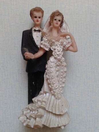 " Жених и невеста " (статуэтка)