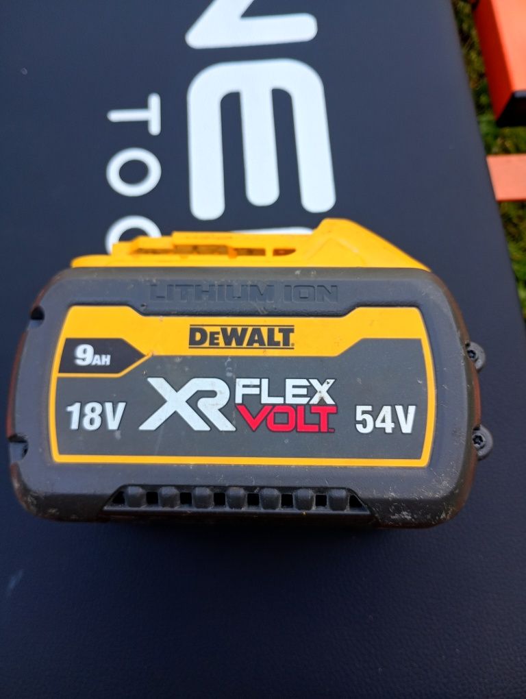 DeWalt DCB547 flexvolt 18/54v 60v bateria 2022r