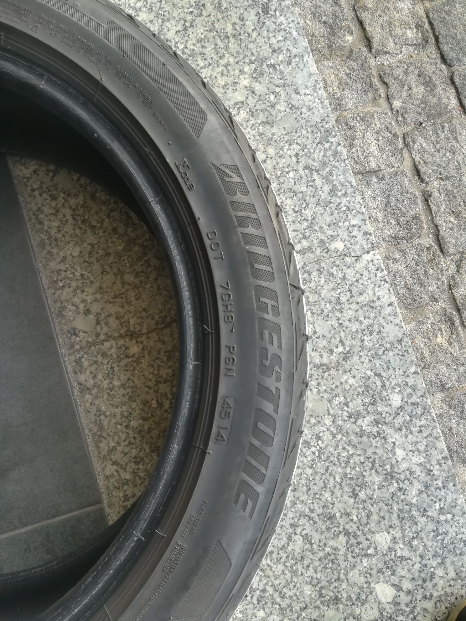 2 pneus 225 45 r17 Bridgestone