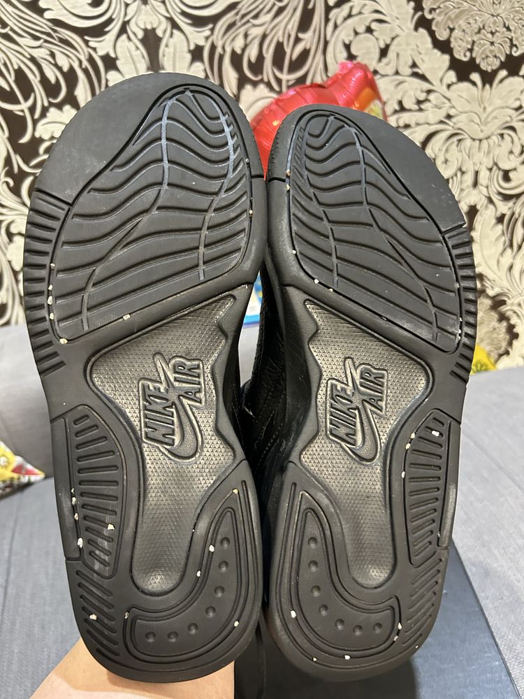 Кроссовки мужские JORDAN MAX AURA 5. (28 см)