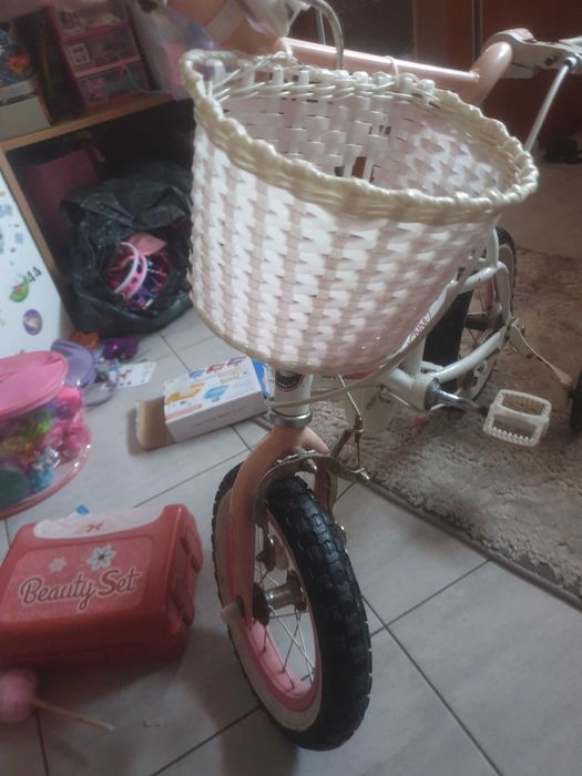 Rower dla dziewczynki z koszykiem i kółkami bocznymi  12 cali