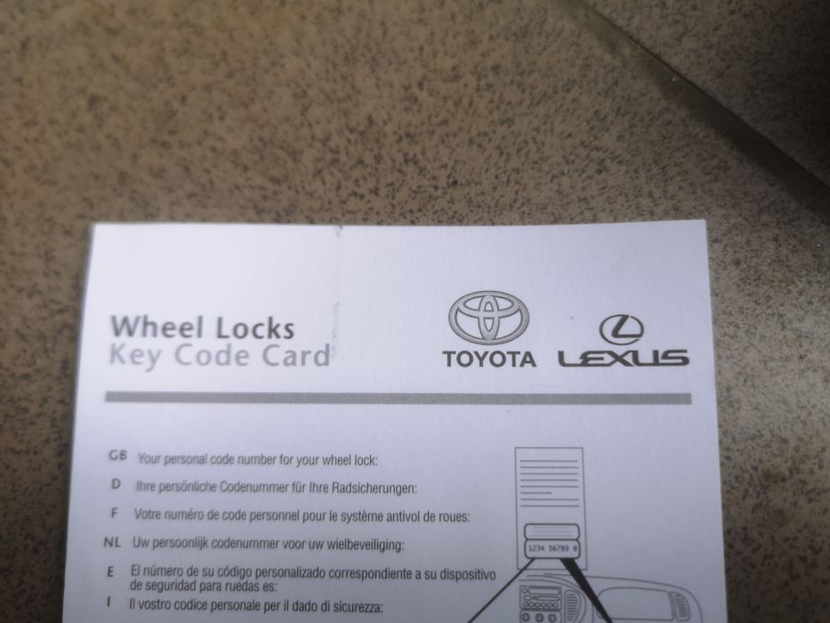 Koła Lexus UX200, UX250 z oponami Bridgestone Turanza Runflat okazja!!