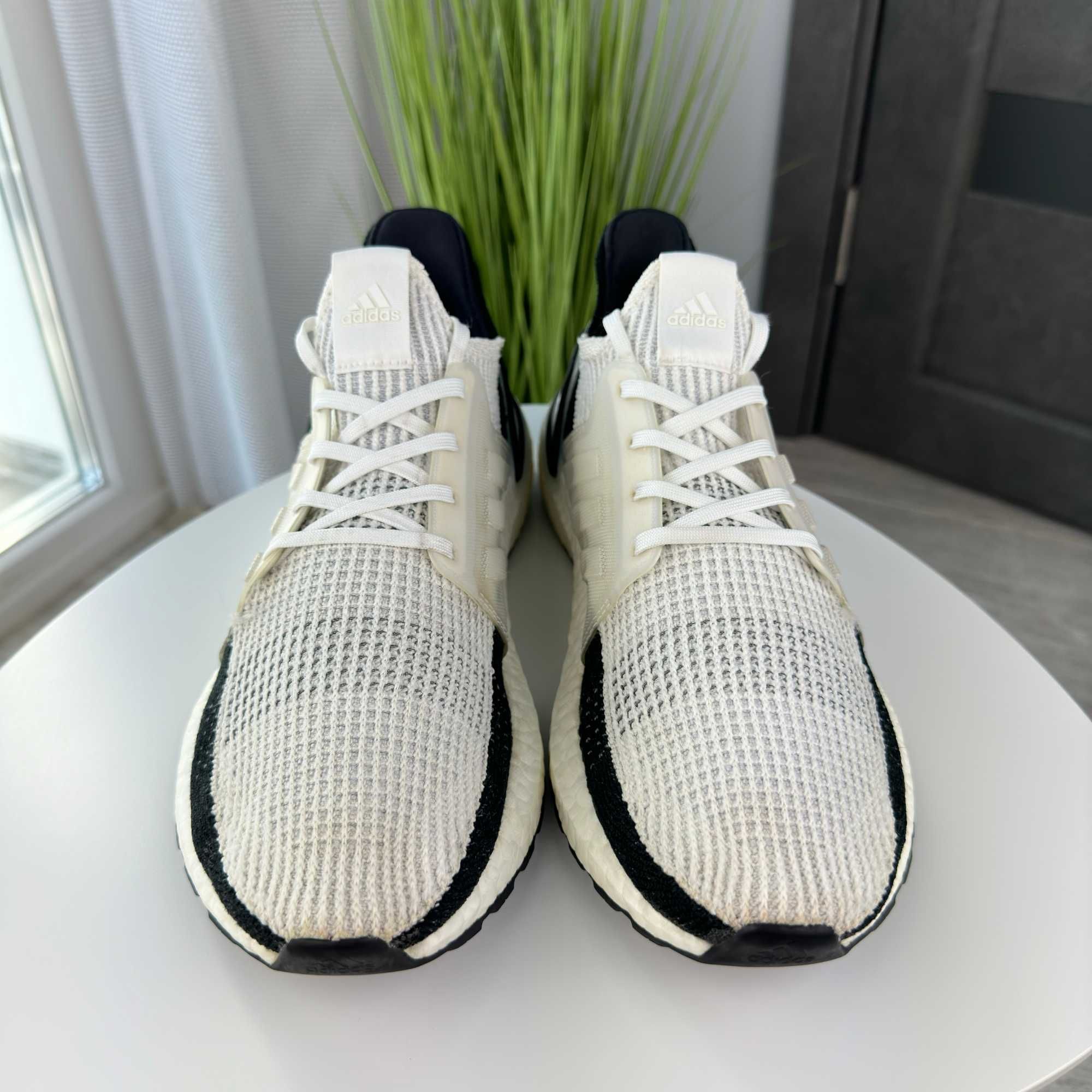 Мужские кроссовки Adidas Ultraboost 19