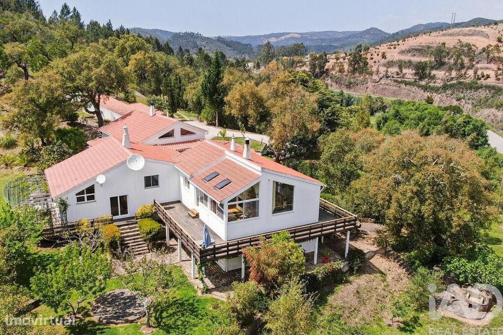 Casa de Campo T5 em Marmelete de 354,00 m2