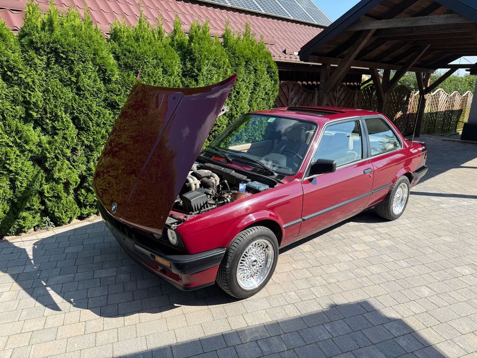 BMW Seria 3 BMW Seria 3 BMW E30 COUPE 1987 rok 2D stan kolekcjonerski