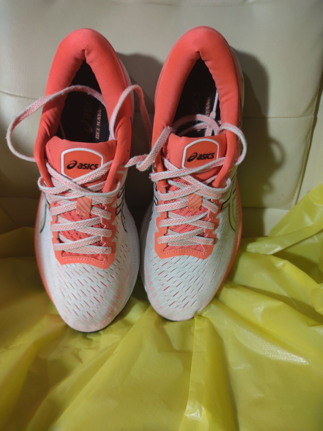 Кросівки для бігу жіночі Asics Gel-Kayano 27 Tokyo (1012A948-100)