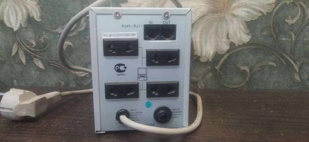 Стабілізатор напруги Defender 1000va