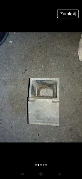 Sprzedam popielniczkę z PKP  lata PRL-u