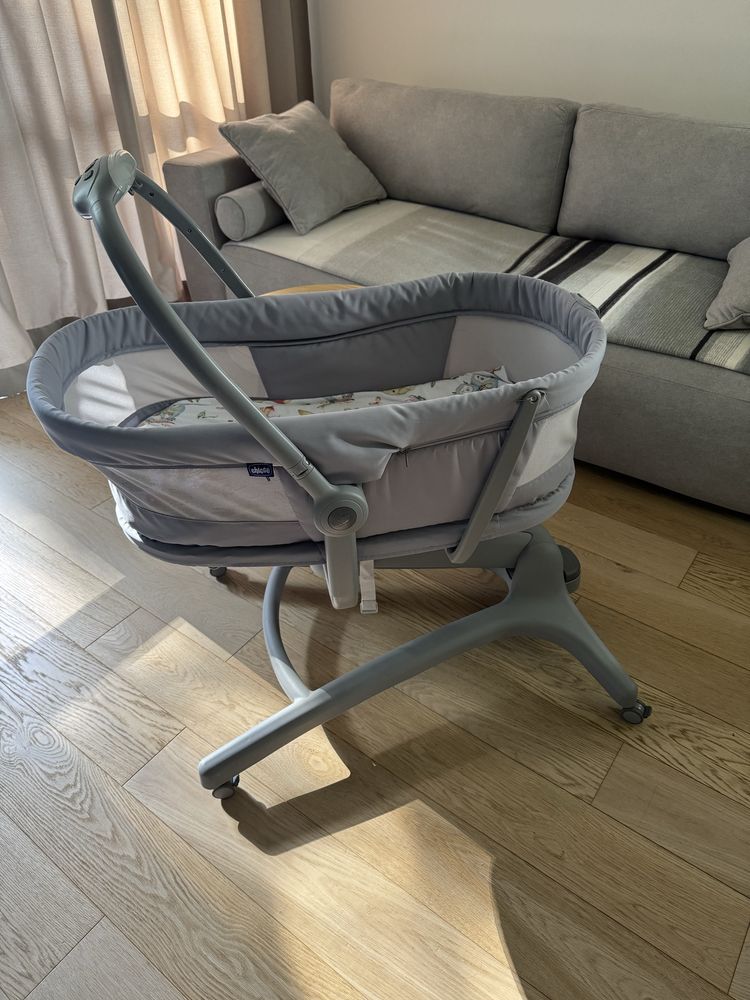 Chicco Air Hug szary