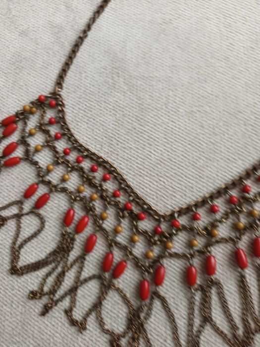 Vários colares + pulseira couro e prata