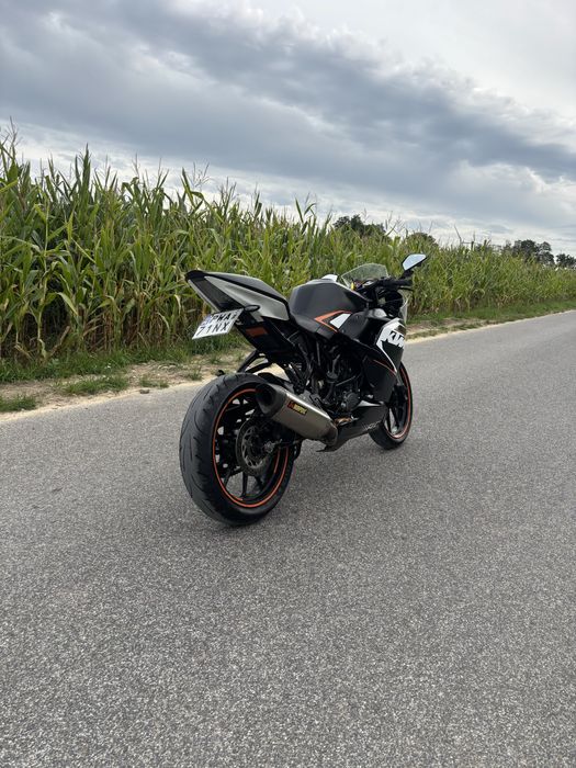 Ktm rc 125.