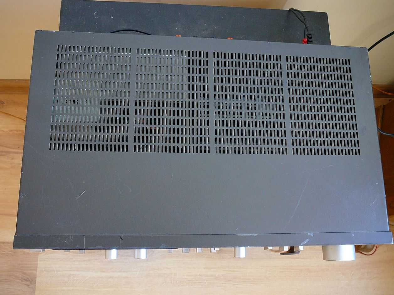 Wzmacniacz stereo TECHNICS SU-Z11  2x25W
