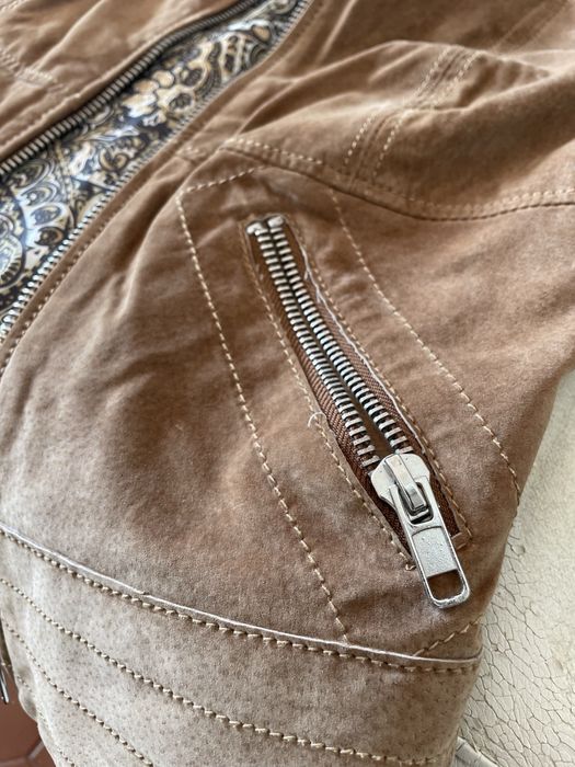 Casaco de Sra em pele