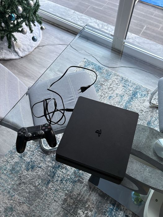 Playstation 4 Slim 1 Tb + Comando