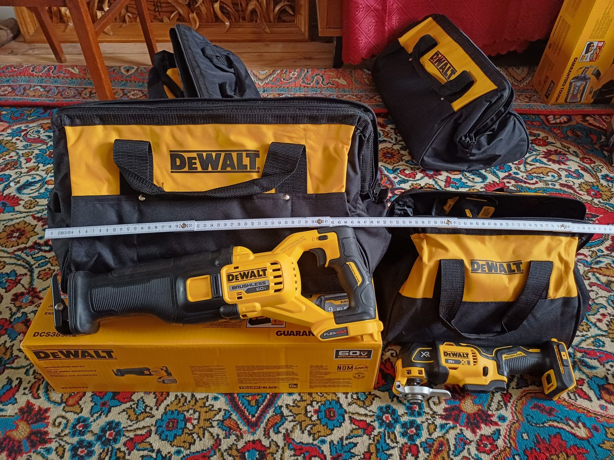 Набір Dewalt DCS 389 flexvolt, DCB609, dcf 787 , dcd 777, dcb 118
